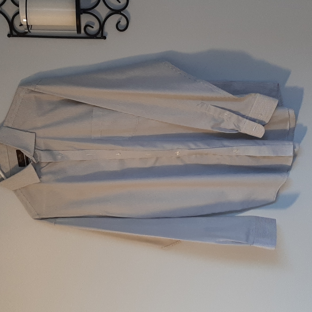 Men's Tasso Elba dress shirt EUC